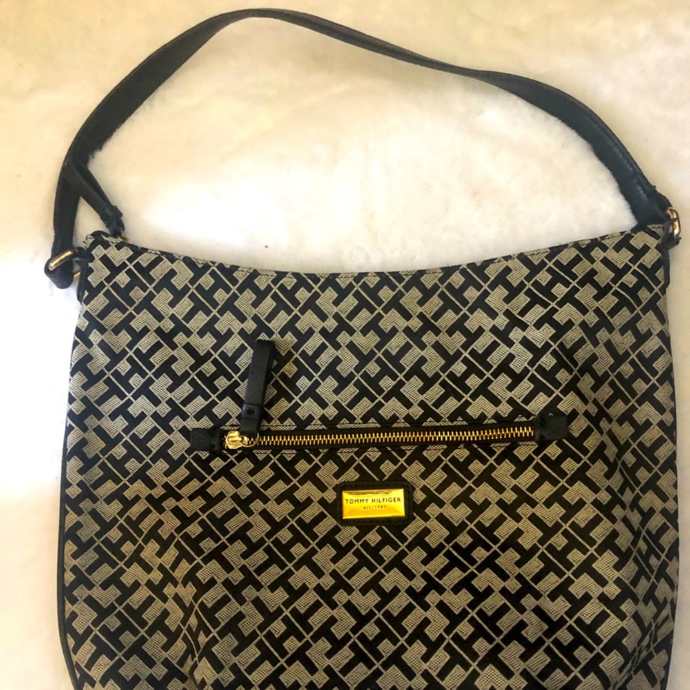 Y2K Tommy Hilfiger Purse